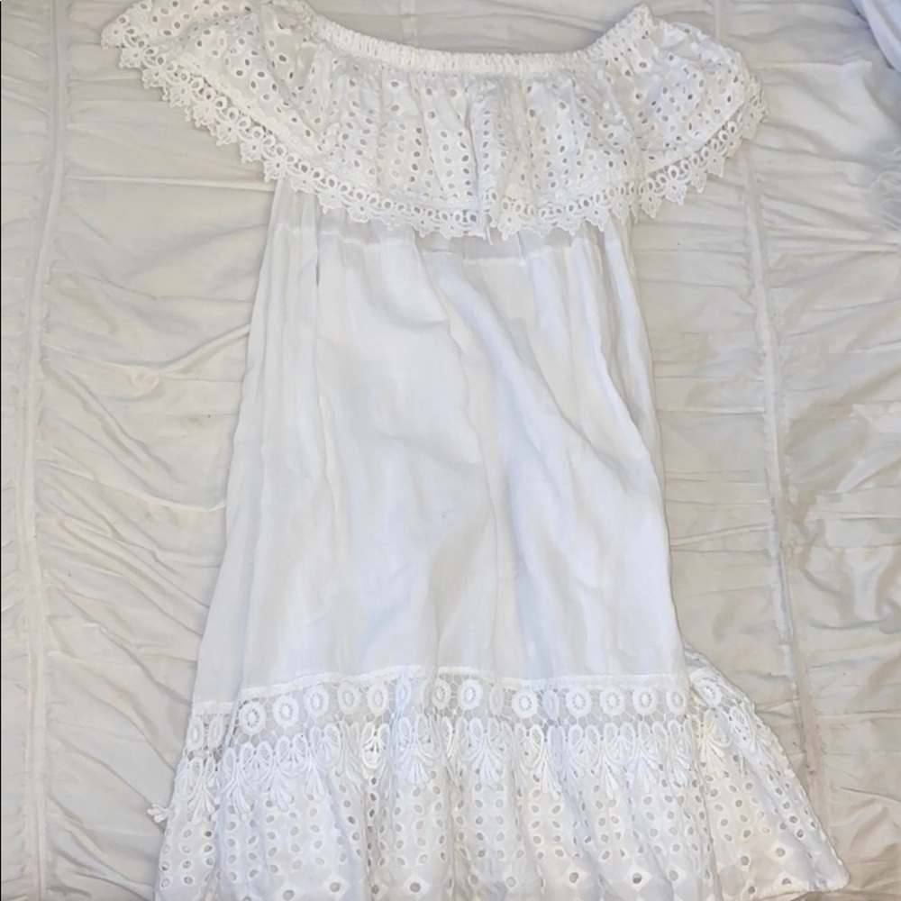 White Off Shoulder Sundress - Picture 2 of 3